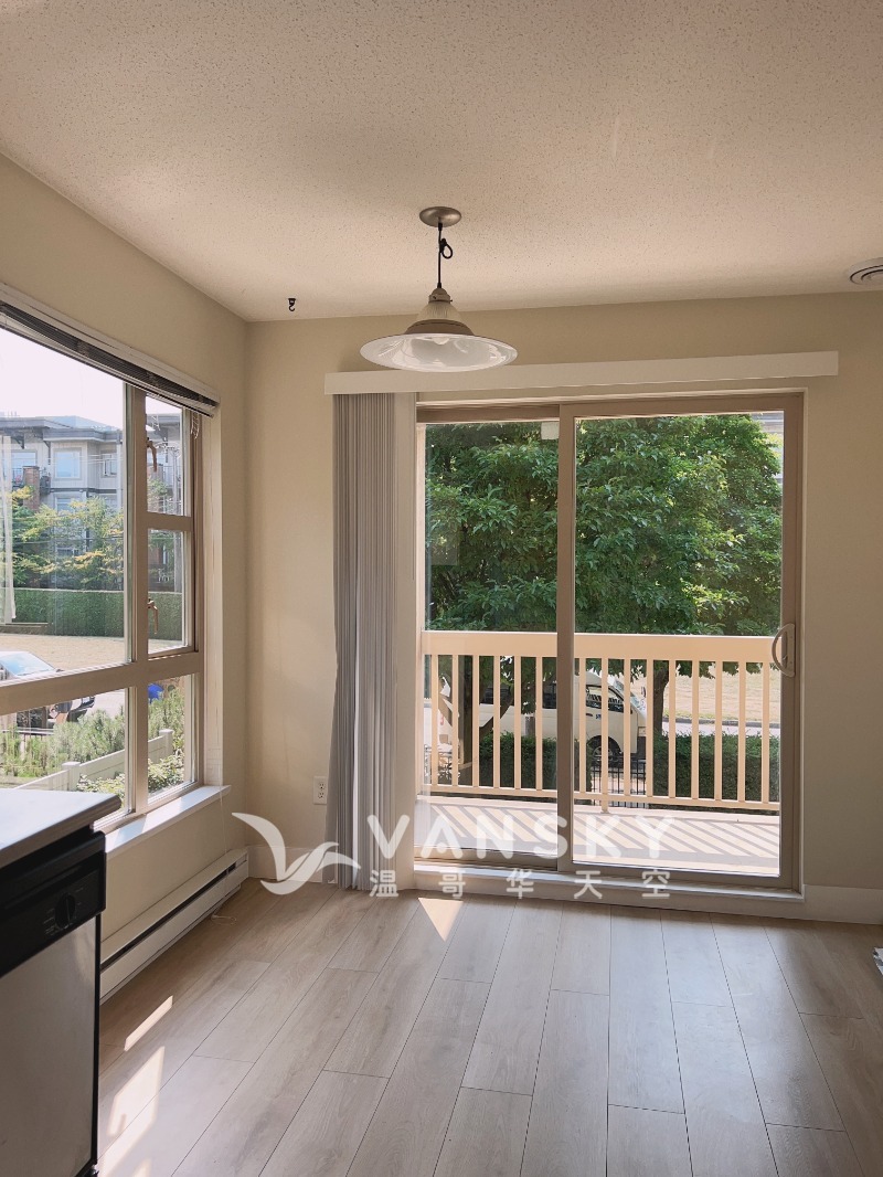 230914103208_UBC Kitchen 2.JPG